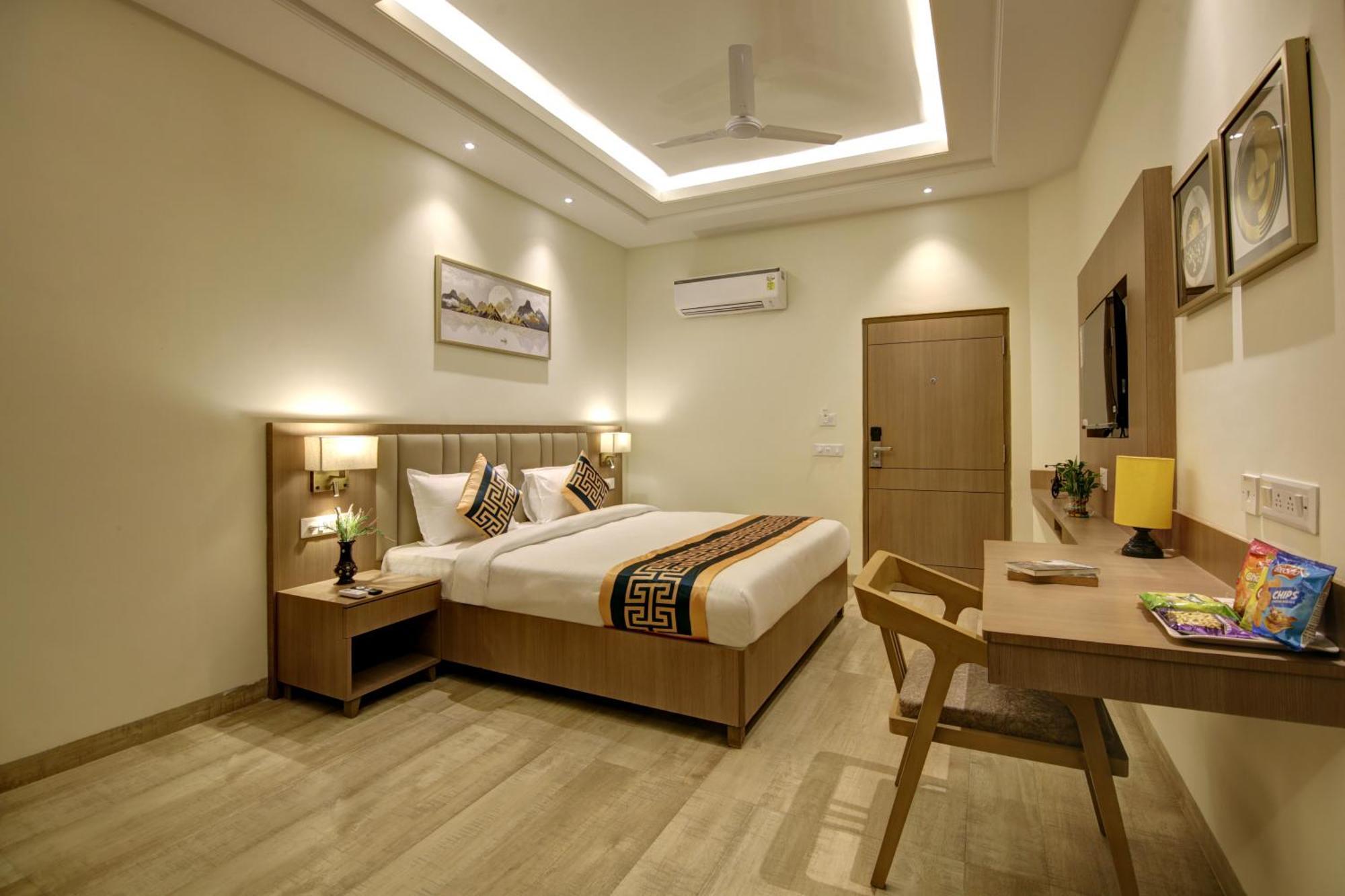 Airport Hotel Claytone New Delhi Buitenkant foto